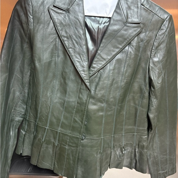 Women's Green Leather Jacket - Picture 1 of 2